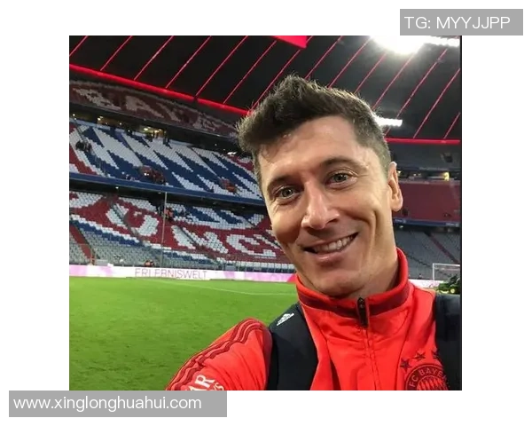 莱万再创辉煌赛季领衔球队争夺冠军荣耀与个人荣誉双丰收